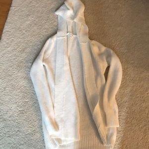 Mudd white cardigan. Size small.